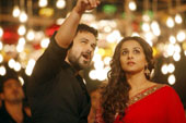 Hamari Adhuri Kahani-review