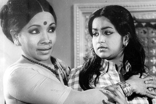 /media/k2/galleries/47571/manorama-01