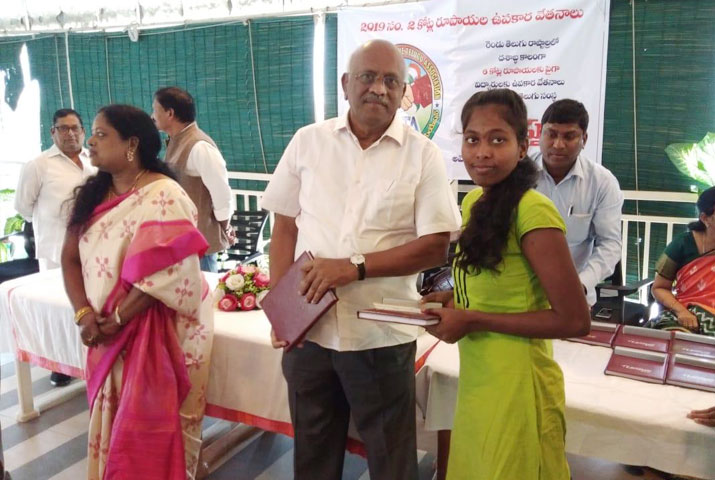 /media/k2/galleries/73098/APTA-Student-Education9