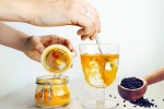 Haldi Kalonji Water during periods, Haldi Kalonji Water for women health, how haldi kalonji water helps to ease menstrual discomfort, Than