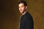 Hrithik Roshan for his next, War 2 shooting schedules, hrithik roshan allocates 60 days for war 2, Hrithik roshan