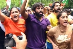 Vinesh Phogat, Indian Wrestlers arrested, who can save the wrestlers, Delhi police