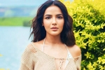 contact-lens misusers problems, contact-lens misusers disadvantages, jasmin bhasin s corneal damage is an eye opener for all contact lens misusers, Antibiotics
