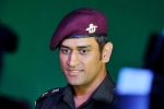 MS Dhoni, MS Dhoni, ms dhoni likely to unfurl tri color in leh on indian independence day, Cricket world cup 2011