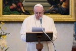 Pope Francis, Pope Francis mafia groups, pope francis urges the world to fight against mafia groups, Pope francis
