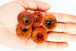 Soaked Anjeer everyday, Soaked Anjeer for health, can you take soaked anjeer every day, Warm water
