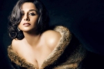 Vidya Balan super hot, Vidya Balan updates, vidya balan turns ultra sensuous, Dirty picture