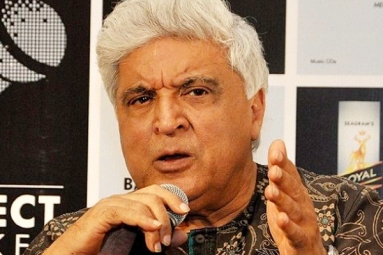 Priyanka Chopra&rsquo;s Views on Kashmir Is of Indian: Javed Akhtar