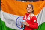 vinesh phogat biography in hindi, 2018 commonwealth games, vinesh phogat first indian nominated for laurels world sports award, Indian sports