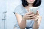 Phone to Loo problems, Phone to Loo, taking your phone to loo can give you lifelong problems, Back pain