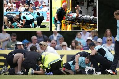 Australia's Moises Henriques in a nasty on-field Collision},{Australia's Moises Henriques in a nasty on-field Collision