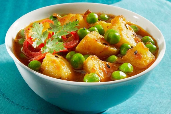 Quick aloo mutter recipe for beginners},{Quick aloo mutter recipe for beginners